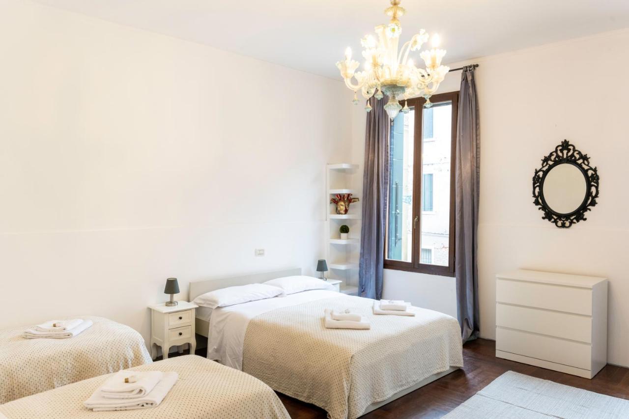 Ferienwohnung Dimora De Le Romite Venedig Exterior foto
